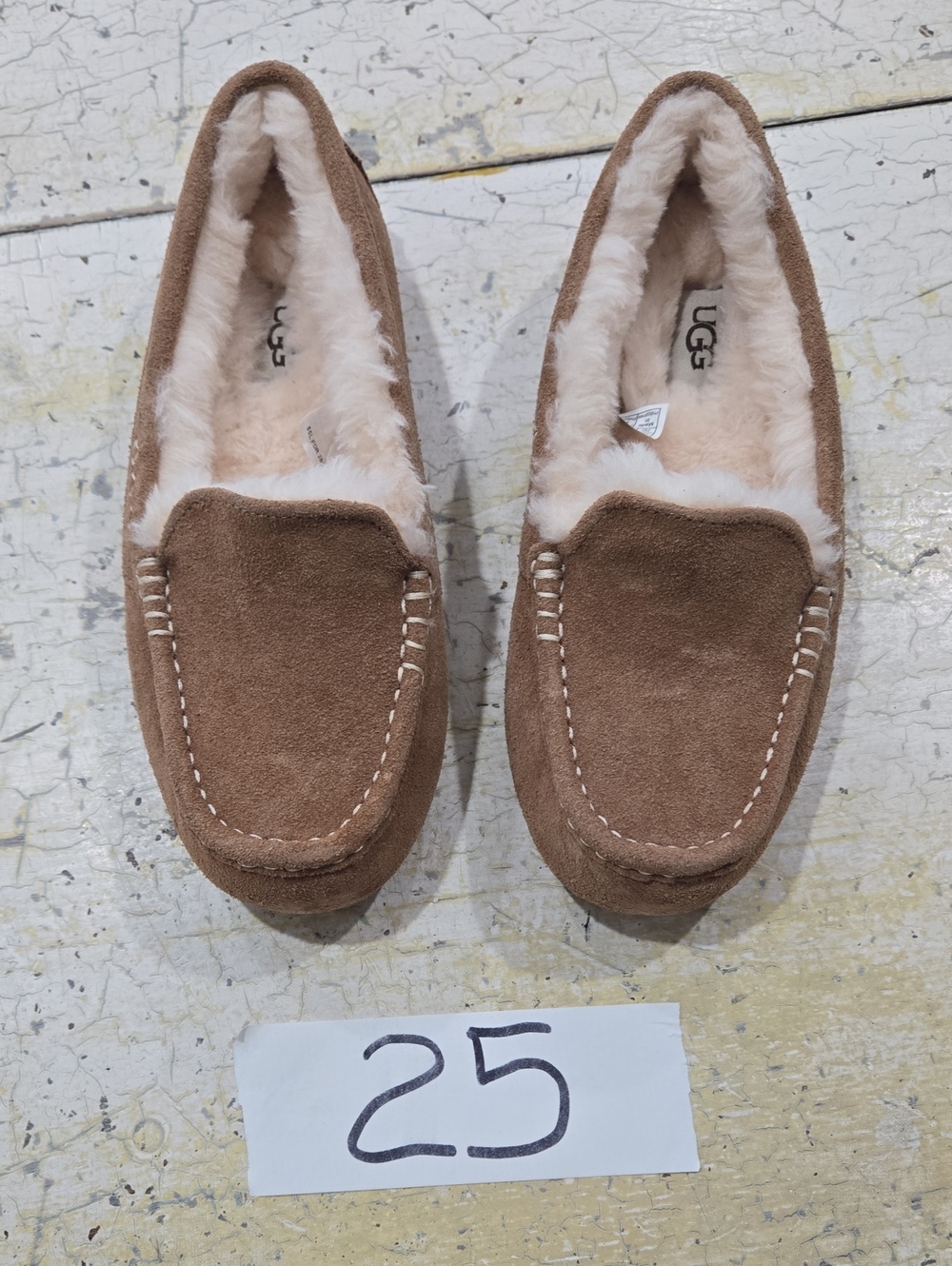UGG Chestnut Brown Suede Sheepskin Moccasin Slippers Womens Size 7 D